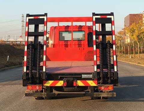 DFV5163TPBGP6D型平板运输车