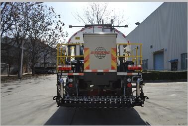 DGL5183GLQ-086型沥青洒布车